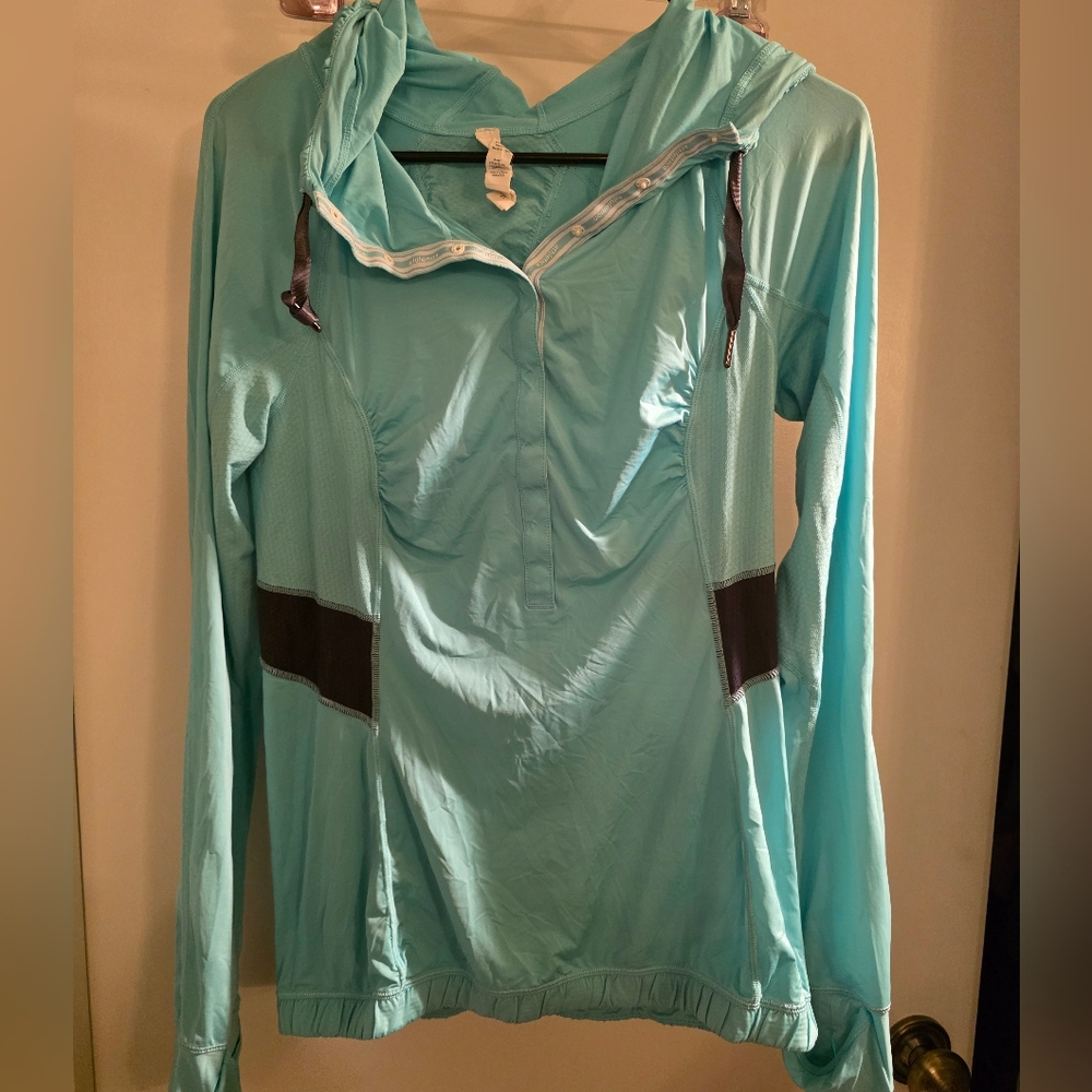lululemon athletica Mint Green Lightweight Hoodie